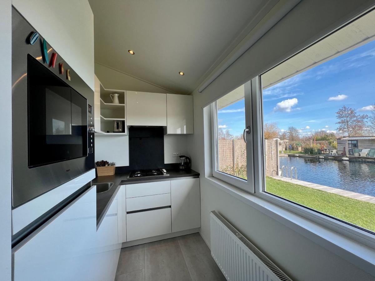 New - The Surf Shack - On A Lake Near Amsterdam! فِنْكِفين المظهر الخارجي الصورة